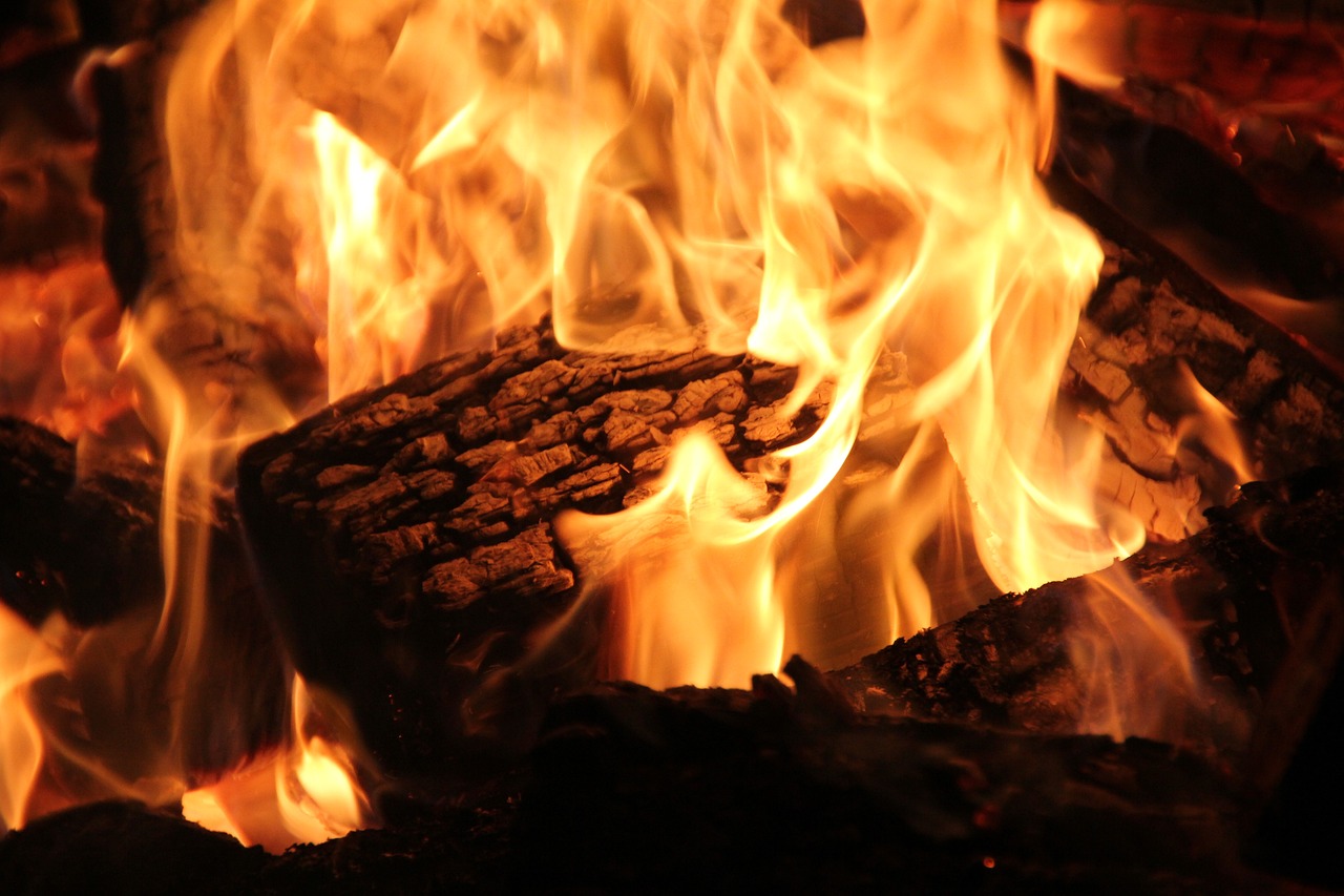 Expert Fireplace Cleaning in Adelphi, MD Professional Fireplace Cleaning Services In Adelphi Maryland
